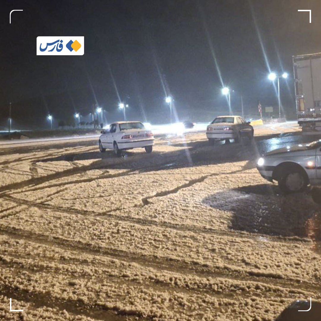 در این گرمای هوا در همدان برف بارید