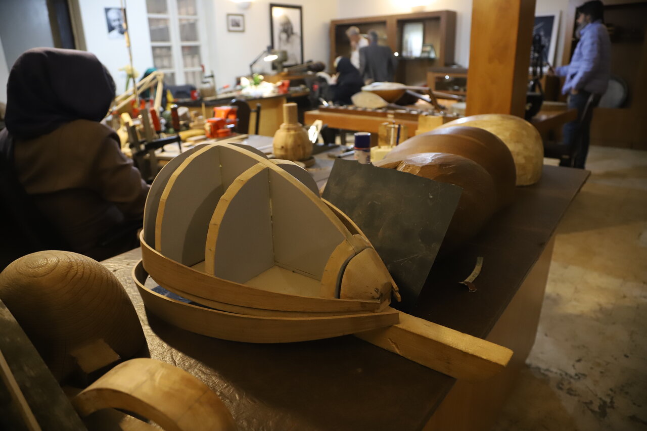 صداهای دوره مظفرالدین شاه را در این باغ زیبا بشنوید