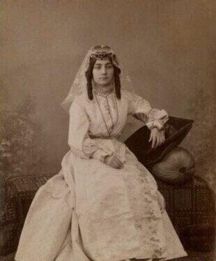 منحصربهفردترین لباسهای عروس زنان دوران قاجار | عکس