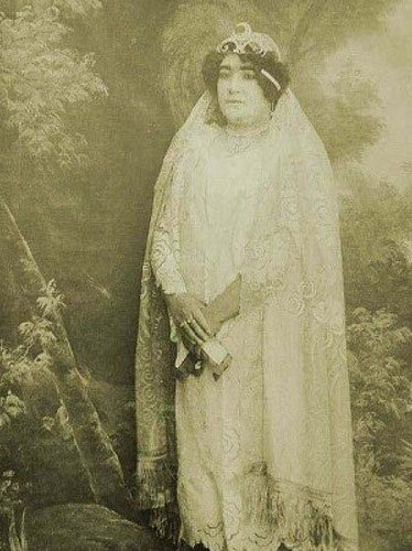 منحصربهفردترین لباسهای عروس زنان دوران قاجار | عکس