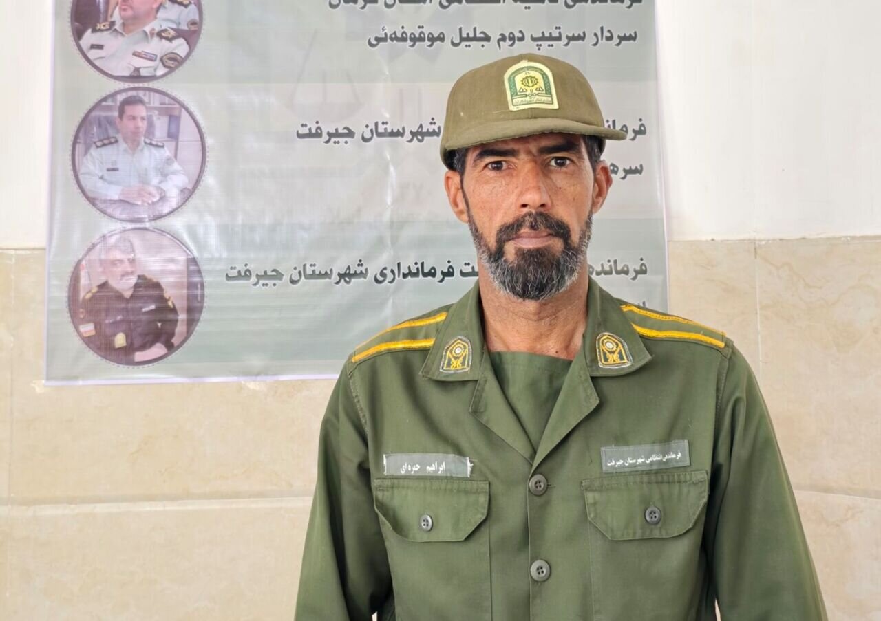 سرباز ۴۷ ساله در پُست نگهبانی؛ هدیههایی که سربازی در میانسالی به زندگیم داد + تصاویر