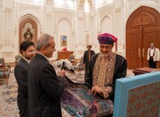 واکنش جالب سلطان عمان به هدیه نفیس رئیس‌جمهور ایران + ویدئو