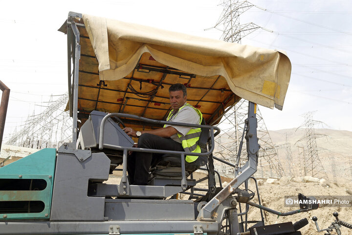 آسفالت کاری در اتوبان شهید خرازی