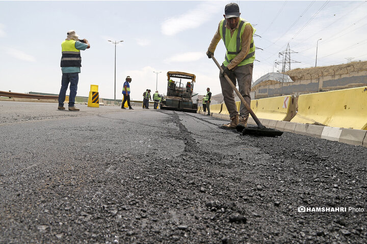 آسفالت کاری در اتوبان شهید خرازی