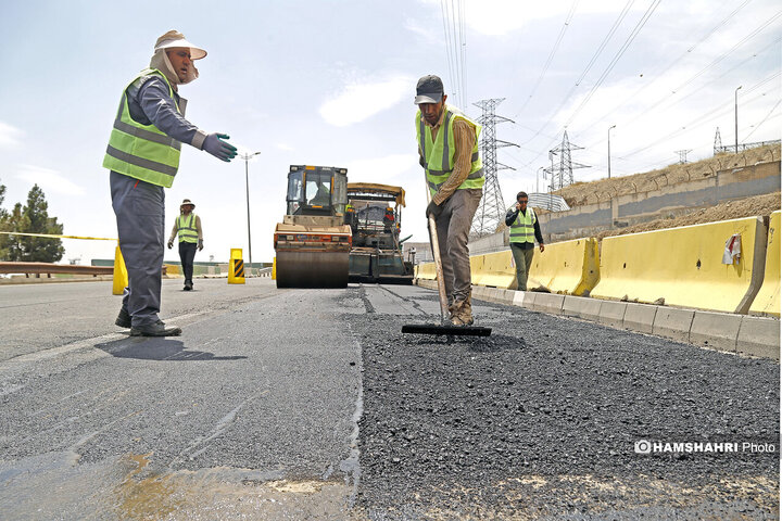 آسفالت کاری در اتوبان شهید خرازی