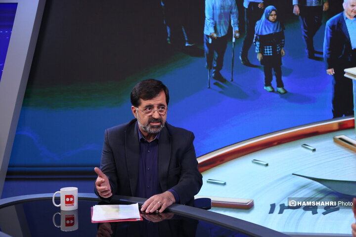 رهبر انقلاب