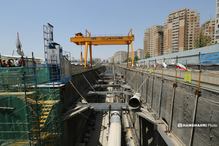بازدید از روند اجرایی پروژه عمرانی احداث خط ۱۰ متروی تهران