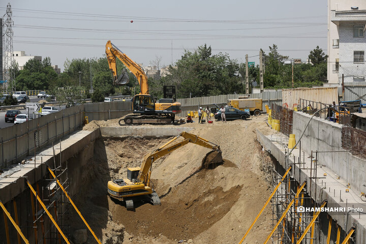 بازدید از روند اجرایی پروژه عمرانی احداث خط ۱۰ متروی تهران