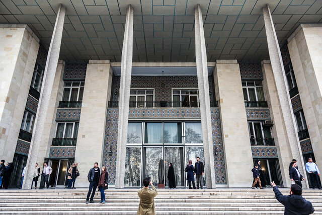 كاخ نياوران