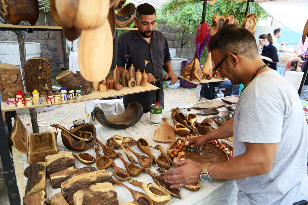 خاص ترین جمعه بازار تهران کجاست؟