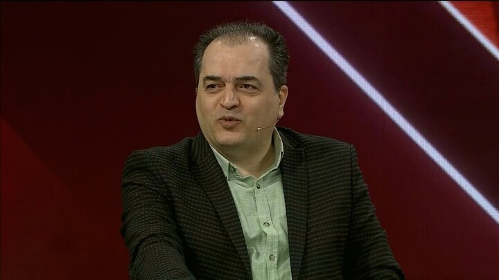 کنایه پیمان یوسفی به حواشی به‌وجود آمده درباره تحصیلات بیرانوند + ویدئو