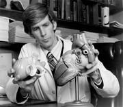 مخترع اولین قلب مصنوعی انسان درگذشت