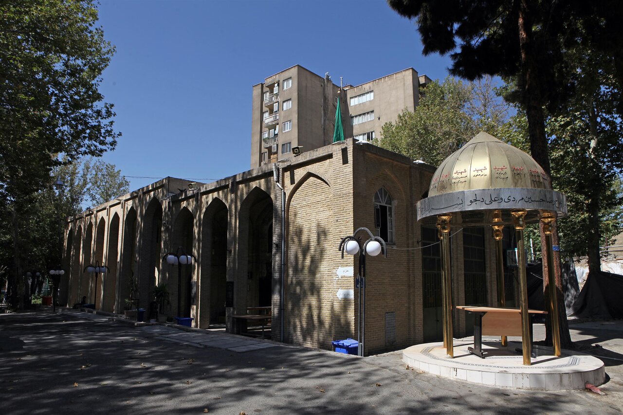 باغهای شیرین تهران | کجای تهران توت بخوریم؟