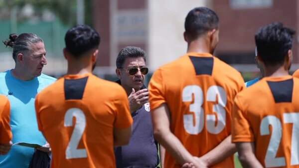 خطونشان سرمربی قطر برای قلعهنویی؛ برنامه ویژهای برای ایران داریم!