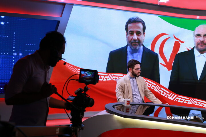 دیپلماسی خدمت