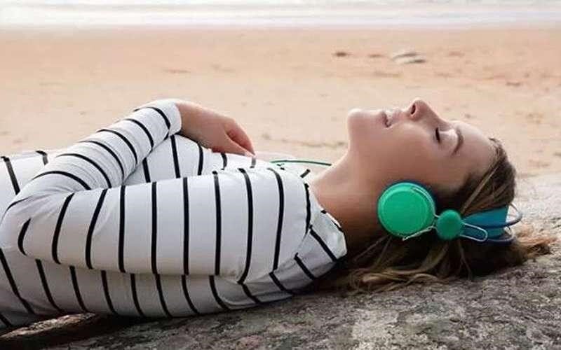 بهترین روتین شبانه برای آرامش قبل از خواب