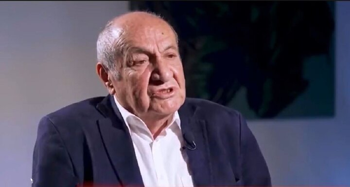 دست فرح را نبوسیدم، ساواک احضارم کرد + ویدئو