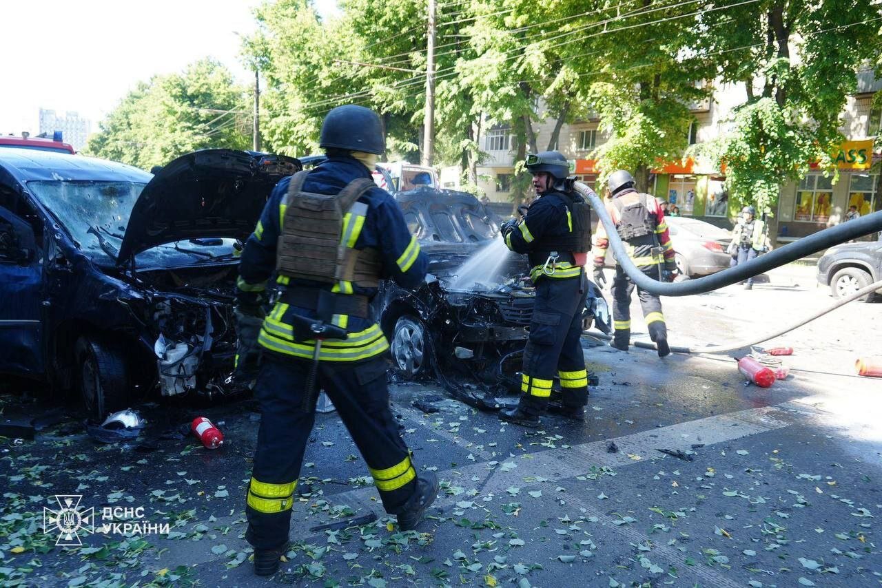 تصاویری از حمله امروز روسیه به  استان سومی در اوکراین