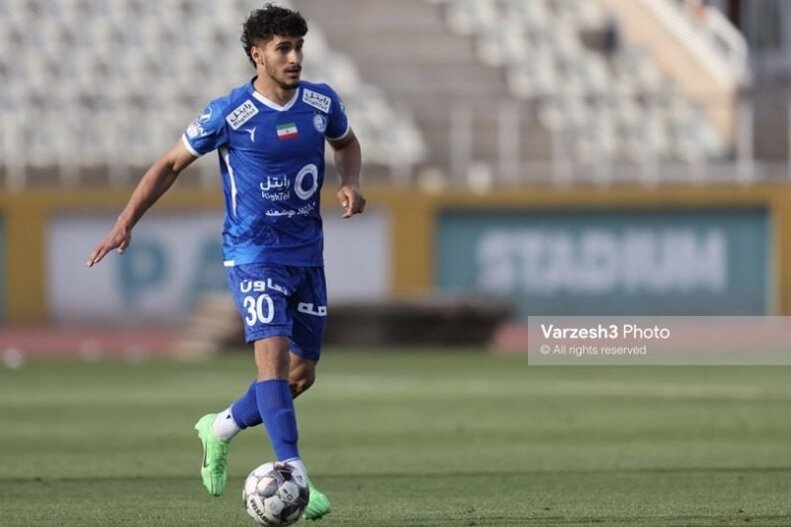 رامین سرنوشت این بازیکن استقلال را تعیین می کند | رضاییان بماند، تورانیان دوباره جدا میشود