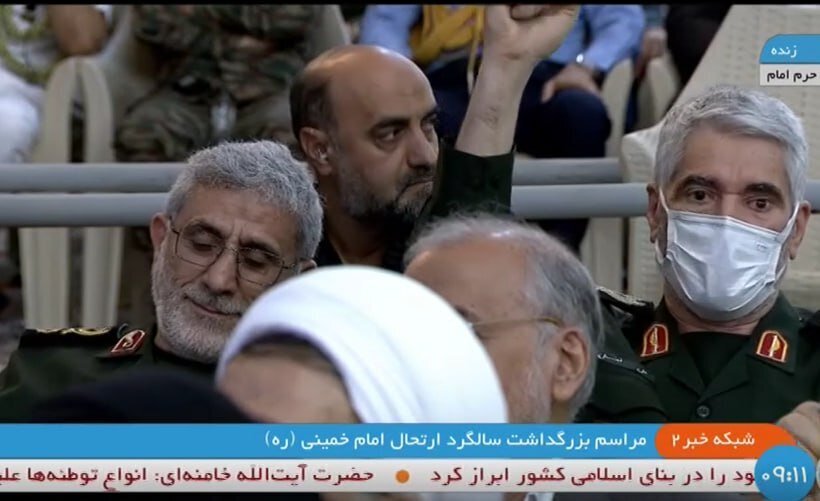 تصاویری از همنشینی فرماندهان بلندپایه سپاه و دولتمردان پزشکیان | سردار قاآنی هم به حرم امام رفته بود | تصاویر