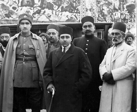 ظاهر فرزندان احمدشاه قاجار در دهه ۱۳۰۰ | ببینید