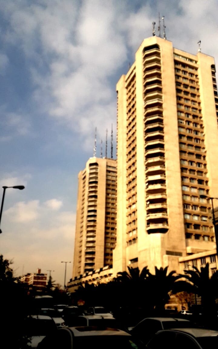 عکس های کمتر دیده شده از میدان ونک | وقتی ونک میزبان تخت جمشید بود