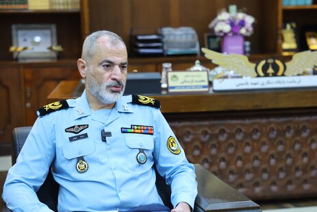 قدرتنمایی F-4 ایرانی در برابر F-18 آمریکایی / واکنش نیروهای فرامنطقهای به پرواز جنگندههای ارتش 3