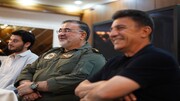 تصاویری از حضور یک فرمانده ارشد ارتش در تمرینات تیم ملی فوتبال ایران