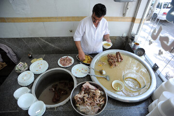 قیمت کله پاچه نجومی شد؛ یک دست کامل چند؟