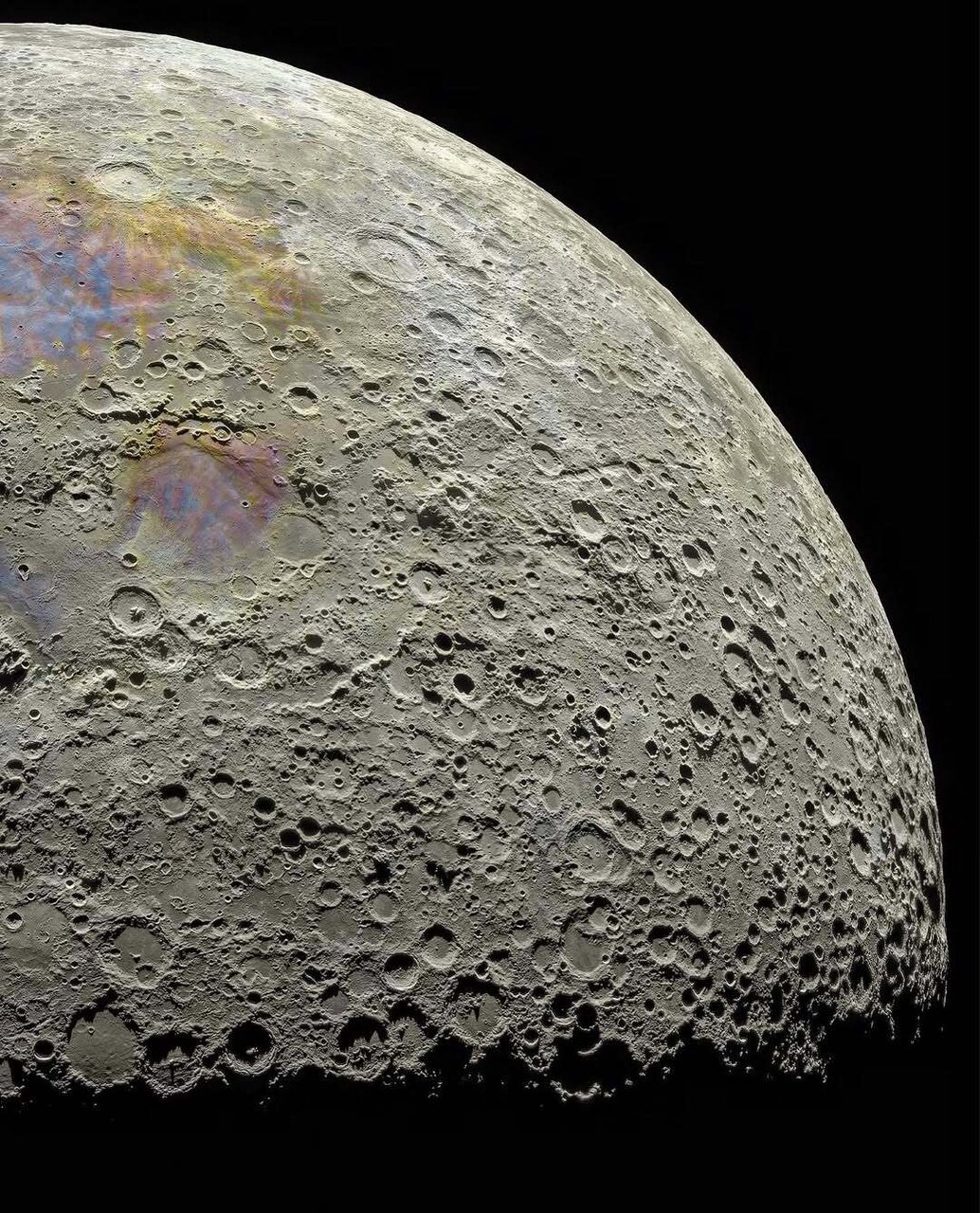 واضحترین عکسی که بدون هوش مصنوعی تا کنون از ماه گرفته شده است | عکس