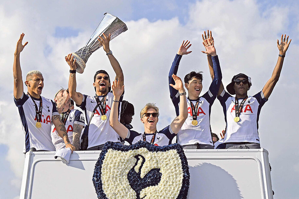 اخراج قهرمان؛ گرفتن جام نمیتواند این ننگ را پاک کند!