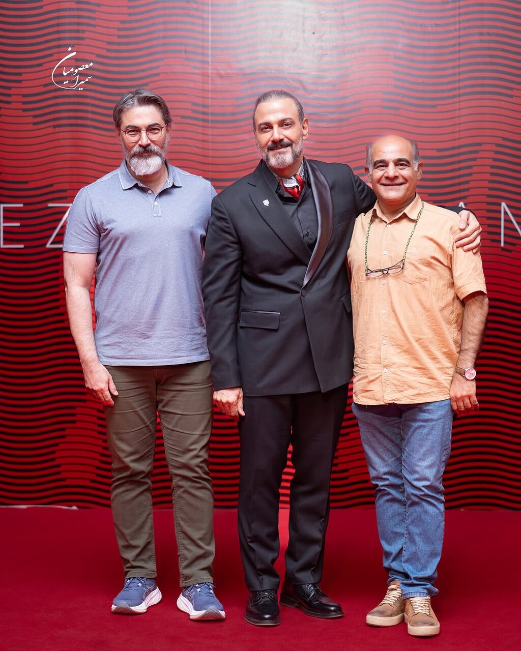 پارسا پیروزفر در کنار خواننده مشهور | ببینید