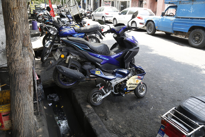 محله گردی خیابان انبار نفت