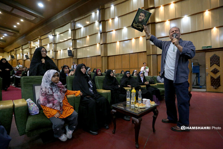 برنامه گلریزان برای آزادسازی زندانیان در مجموعه فرهنگی ورزشی 5 آذر