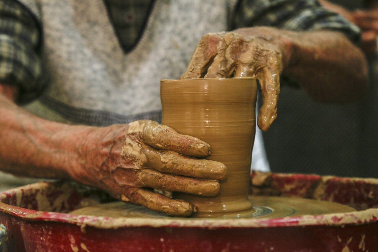 صادرات صنایع دستی چطور از ۲ میلیارد به زیر ۱ میلیارد رسید | ماجرای حضور فرشبافان ایرانی در ترکیه