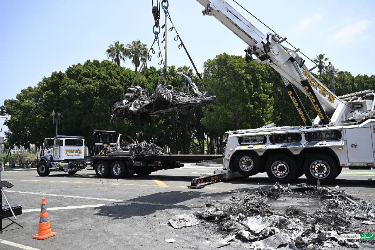 پاکسازی خیابان‌های لس‌آنجلس از خودروهای سوخته پلیس | تصاویر