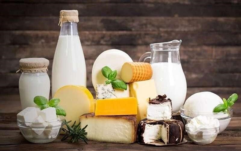 ۵ غذایی که باعث نفخ شکم میشوند