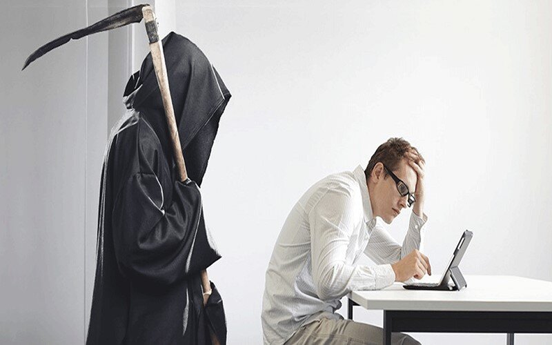 ۵ رفتار روزانه که ناخواسته شما را چاق میکند