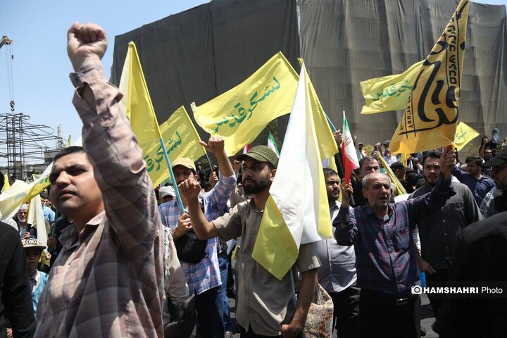 تجمع مردم تهران علیه تهاجم رژیم صهیونیستی به ایران