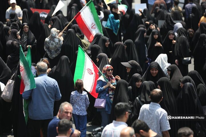 تجمع مردم تهران علیه تهاجم رژیم صهیونیستی به ایران