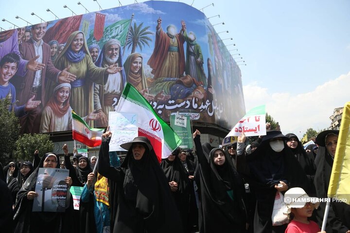 تجمع مردم تهران علیه تهاجم رژیم صهیونیستی به ایران