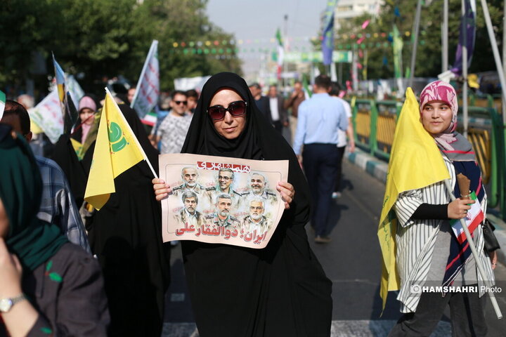 مراسم‌ غدیر با شعار «ایران، ذوالفقار علی (ع)»