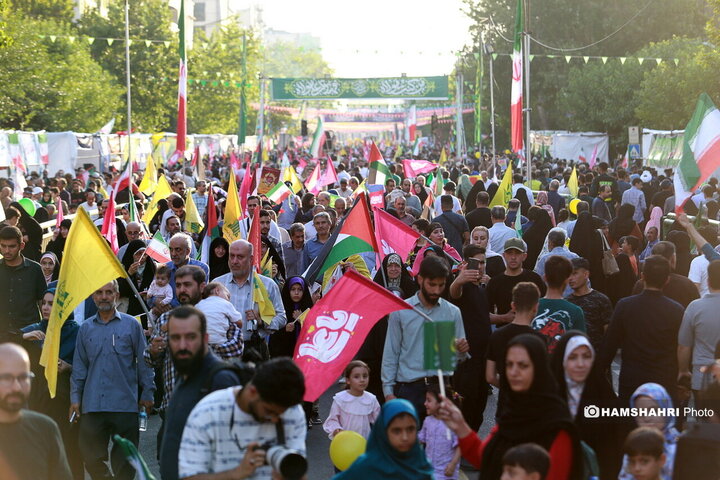 مراسم‌ غدیر با شعار «ایران، ذوالفقار علی (ع)»