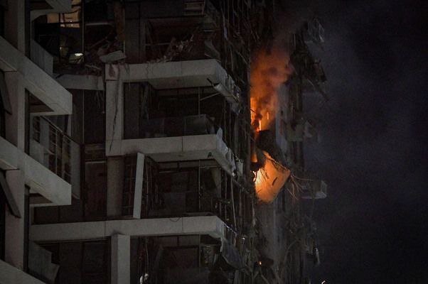 تصاویر ویژه از تلآویو؛ ویرانیهای ناشی از حملات ایران به اسرائیل را ببینید