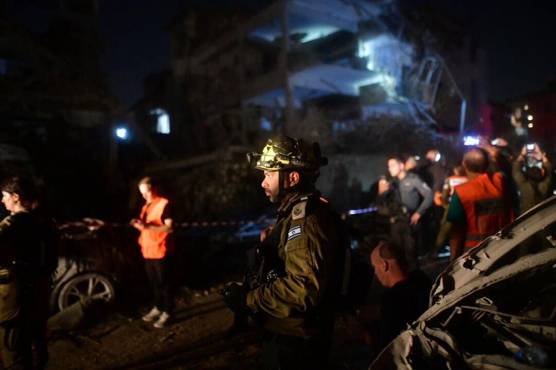 ۶ ساختمان در حمله ایران به تلآویو با خاک یکسان شد+ تصاویر | چند نفر کشته و زخمی شده اند؟