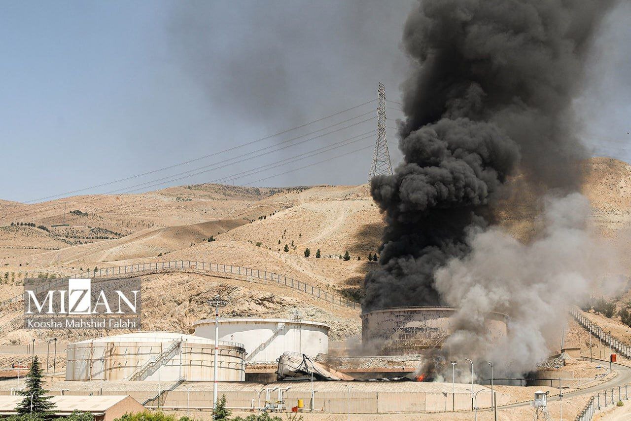 تصاویری از آسیب جزئی به مخازن نفت شهران