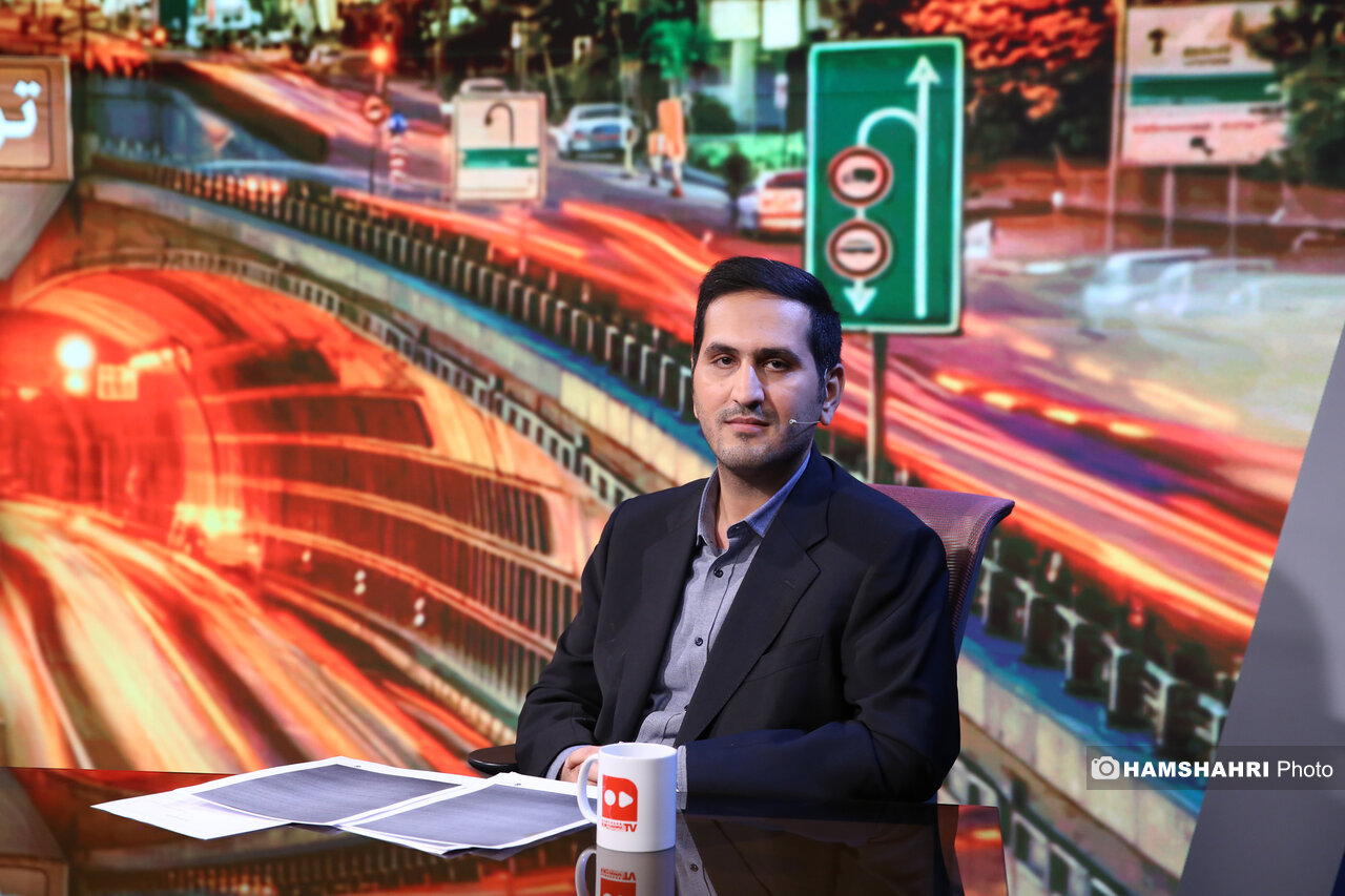 مهدی اخ الصنایع شهردار منطقه 10 در همشهری تی وی