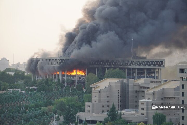 صدا و سیما مورد حمله قرار گرفت| تصاویر