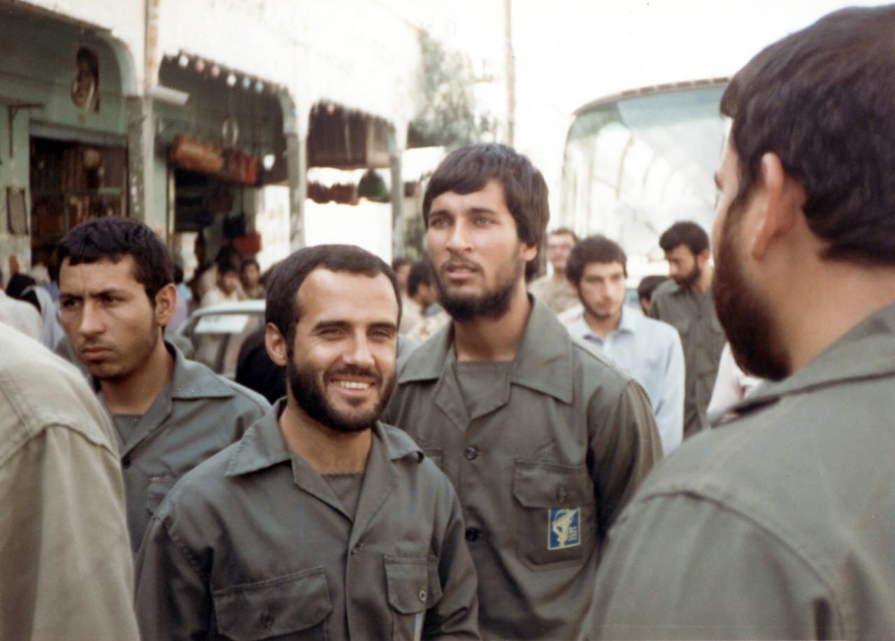 تصاویر دیده نشده از سردار سپهبد شهید «غلامعلی رشید» در کنار دیگر فرماندهان سپاه