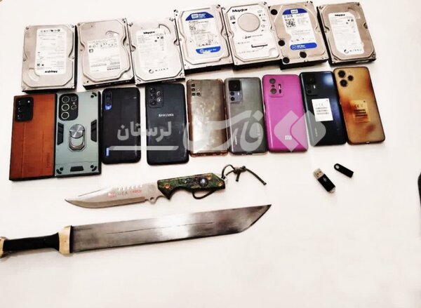 ضربه کاری به موساد؛ کشف و بازداشت ۵ جاسوس در این شهرها! + عکس تجهیزات